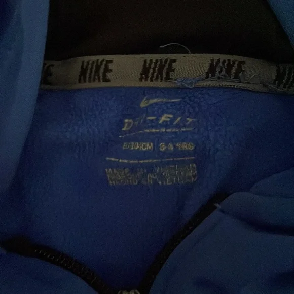 Nike zip up jacket size 4T hoodie - Picture 2 of 3